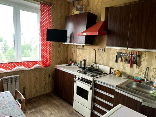 квартира за адресою Віктора Чукаріна вул., 11
