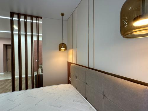 квартира за адресою Домбровського вул., 3в