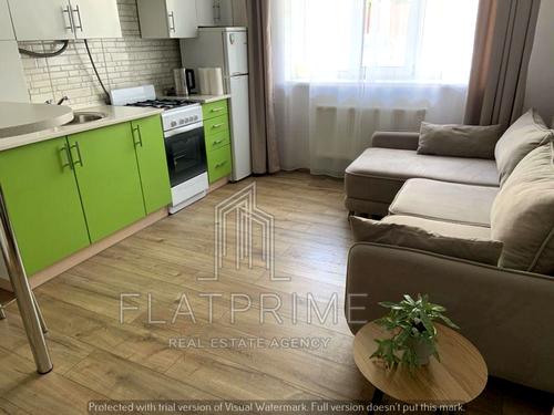 квартира за адресою Богдана Хмельницького вул., 10