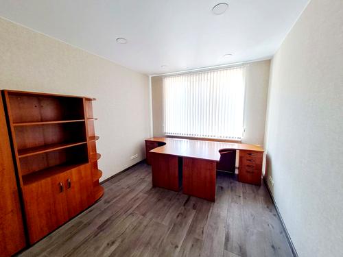 комерційна за адресою Канатна вул., 122