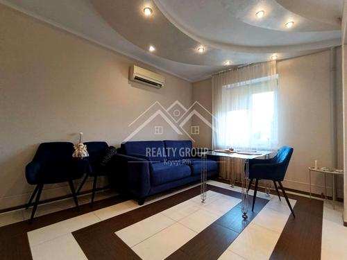 квартира за адресою Сахарова вул., 13