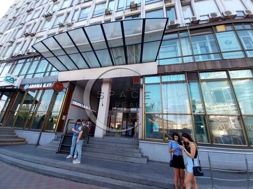 комерційна за адресою Еспланадна вул., 20