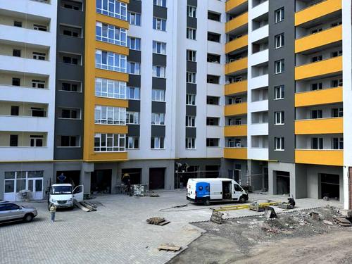 квартира за адресою Степана Бандери вул., 32/1