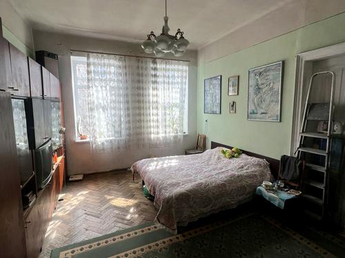 квартира за адресою Миколи Леонтовича вул., 13