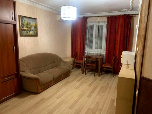 квартира по адресу Новосельского ул., 9