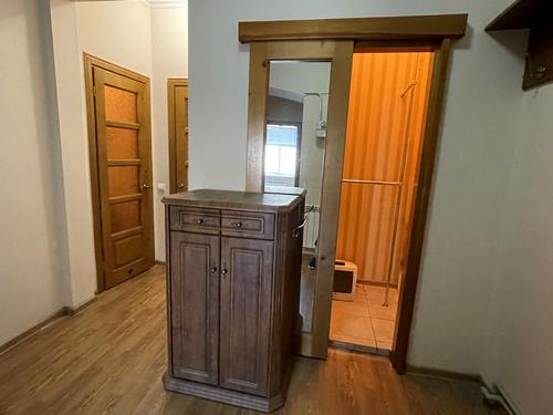 квартира за адресою Джерельна вул., 34