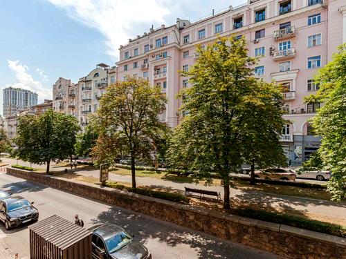 квартира по адресу Антоновича ул. (Горького), 3