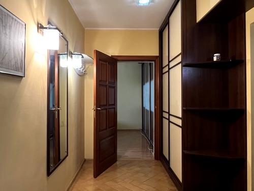 квартира по адресу Анны Ахматовой ул., 16-Б