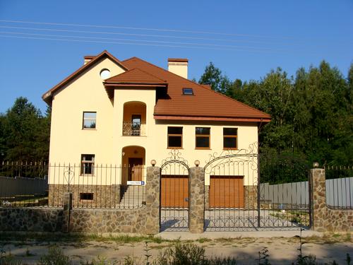 будинок за адресою Щаслива, 5