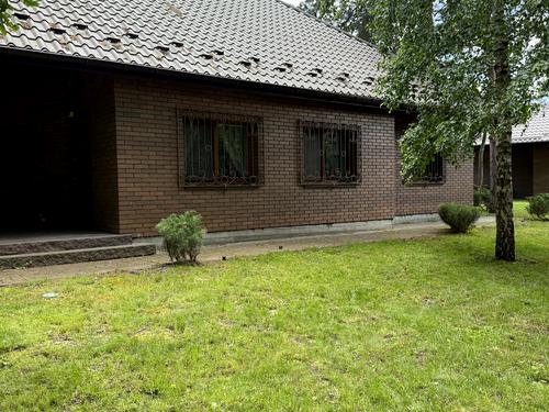 будинок за адресою Вишнева, 41А