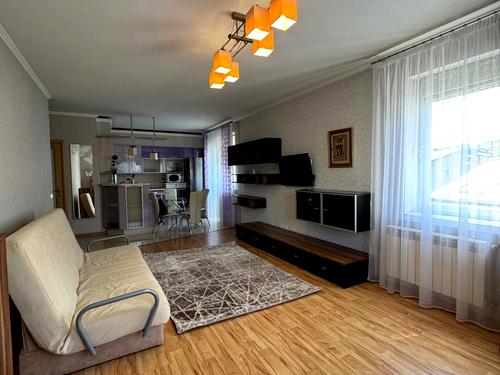 квартира за адресою Зимова вул., 35