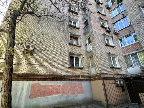 комерційна за адресою Саксаганського, 45