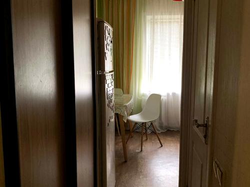квартира за адресою Автозаводська вул., 20