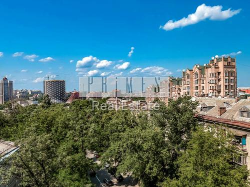квартира за адресою Кудрявський узвіз, 3-Б