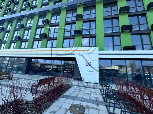 квартира за адресою Причальна вул., 10