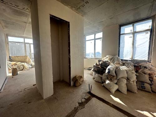 квартира по адресу Салютная ул., 2