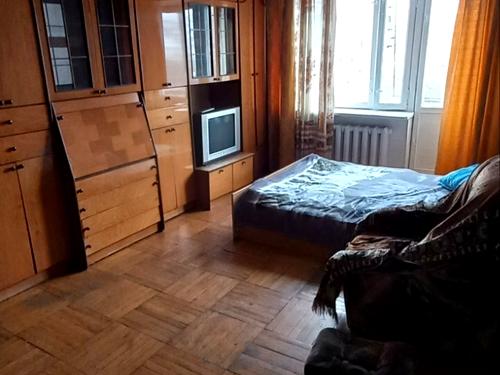 квартира по адресу Ильфа и Петрова ул., 6/2