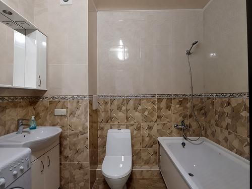 квартира за адресою Боголюбова вул., 10
