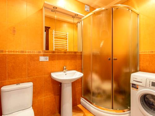 квартира за адресою Дмитра Яворницького вул., 42