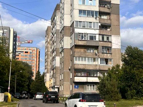 квартира по адресу Миколайчука ул., 16