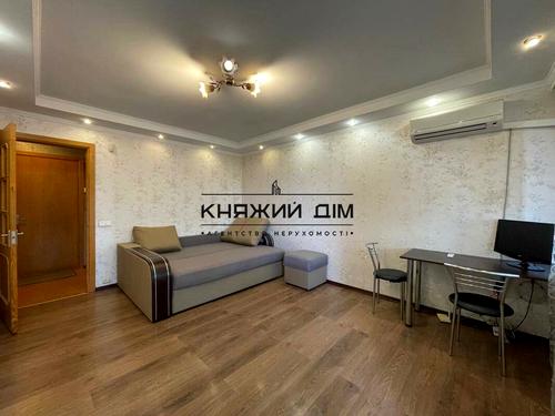 квартира по адресу Русановская набережная ул., 16