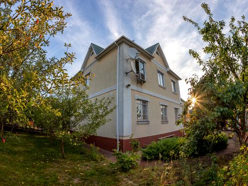 будинок за адресою вул. Бориспільська