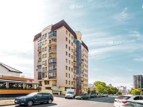 квартира за адресою Космічна вул., 12а