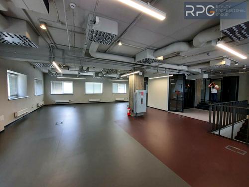 коммерческая по адресу Зоологическая ул., 5