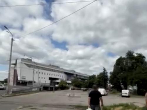 комерційна за адресою Січеславська Набережна вул., 1а