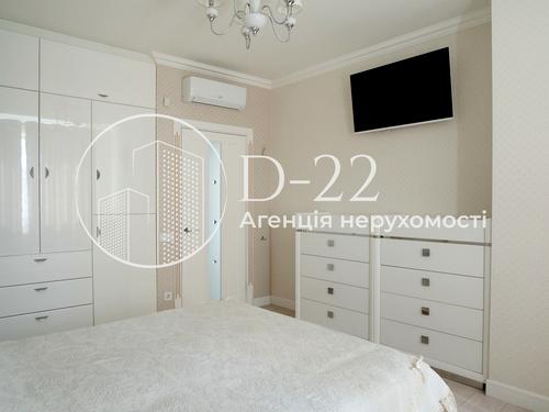 квартира по адресу Ревуцкого ул., 40-Г