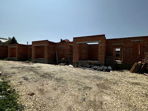 будинок за адресою Шкільна вул., 10