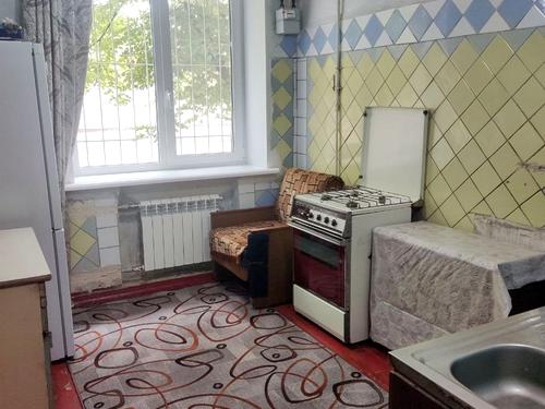 квартира за адресою Універсальна вул., 9