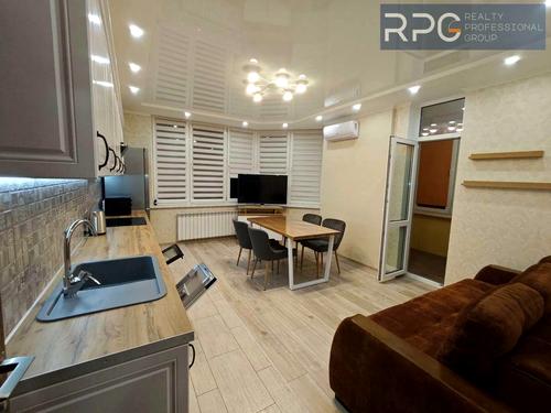 квартира по адресу Киев, Драгоманова, 4А
