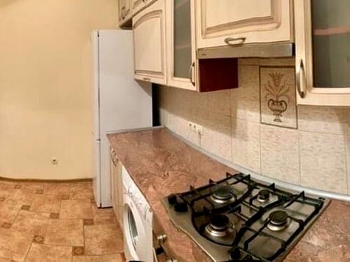 квартира за адресою Шота Руставелі вул., 18