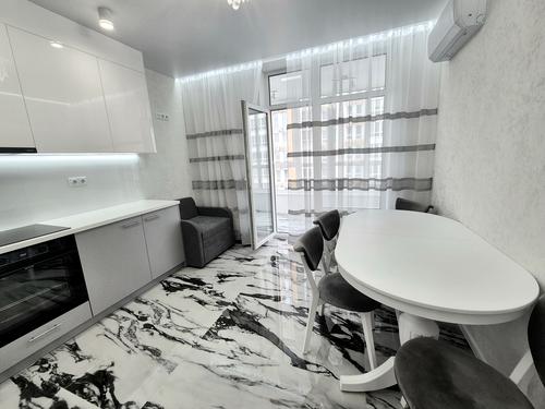 квартира за адресою Олеся Бердника, 1В