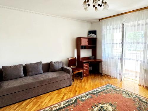 квартира за адресою Володимира Великого вул., 10