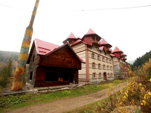 коммерческая по адресу Грушевского ул., 1