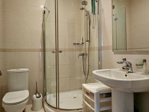 квартира за адресою Озерна, 2а