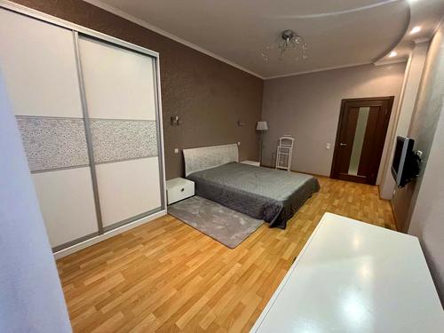 квартира за адресою Дмитрівська вул., 82