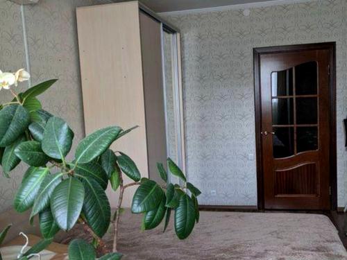 квартира за адресою Рональда Рейгана вул., 20-А
