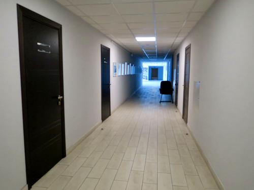 комерційна за адресою майдан Незалежності пл., 2