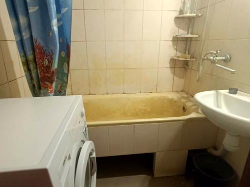 квартира за адресою Панаса Мирного вул., 28/3