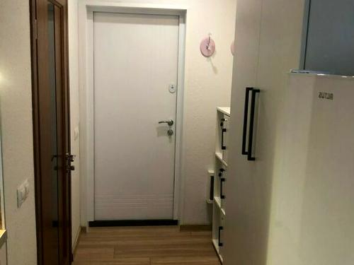 квартира за адресою Київ, Федора Єрнста, 12