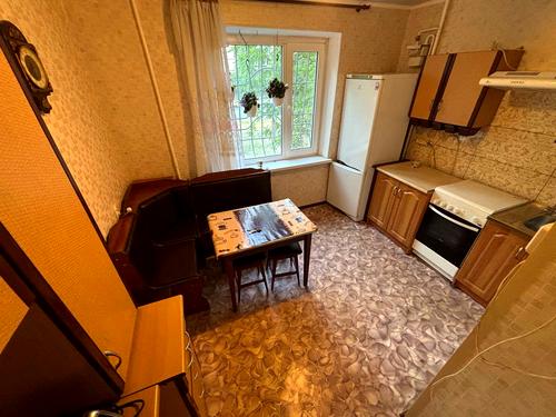квартира за адресою Героїв просп., 40