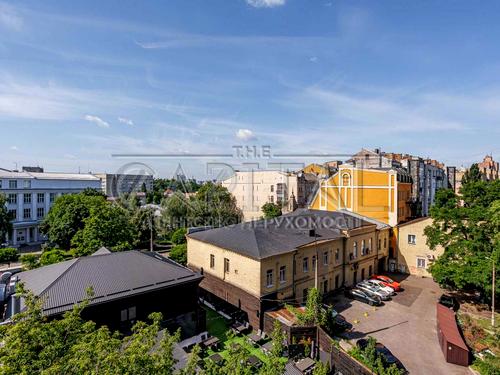 квартира за адресою Кудрявський узвіз, 3-Б