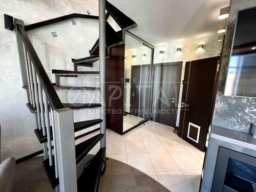 квартира за адресою Регенераторна вул., 4