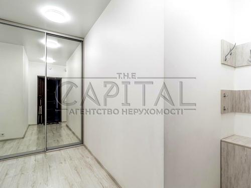 квартира за адресою Зарічна вул., 3-А