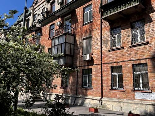 квартира за адресою Катерини Білокур вул., 6