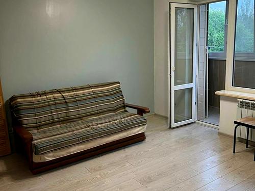 квартира за адресою Солом'янська пл., 18