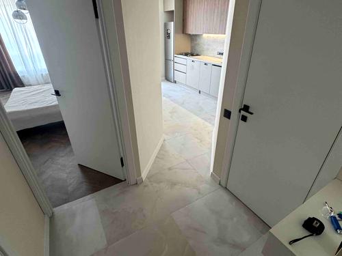 квартира за адресою Домбровського вул., 3б, к.14,15